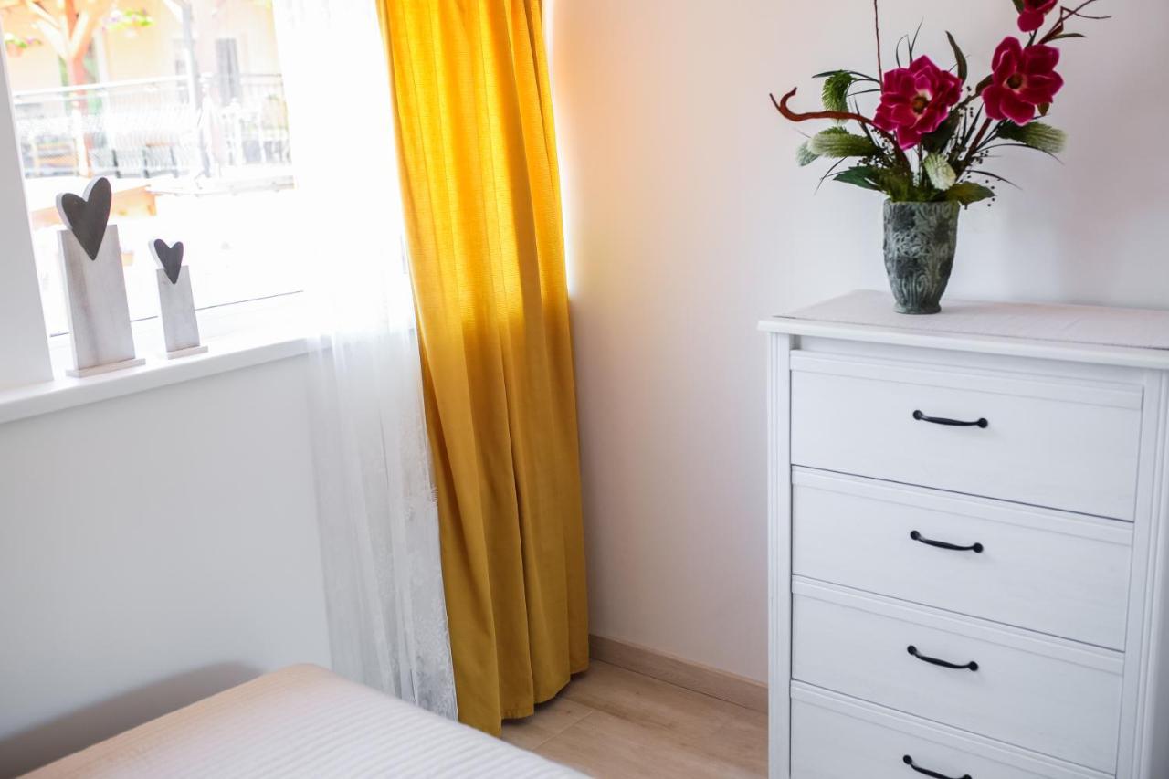 Apartament Mer - Idealny Dla Ciebie Mragowo Bagian luar foto